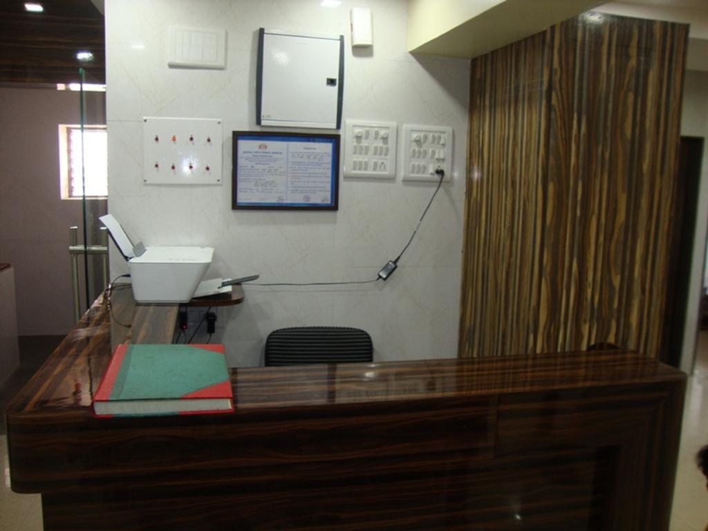 Отель Shree Residency Mtdc Gust House Мумбаи Экстерьер фото